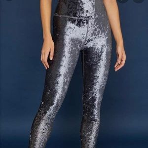 BeyondYoga Crushed Velvet High Waist Midi Legging